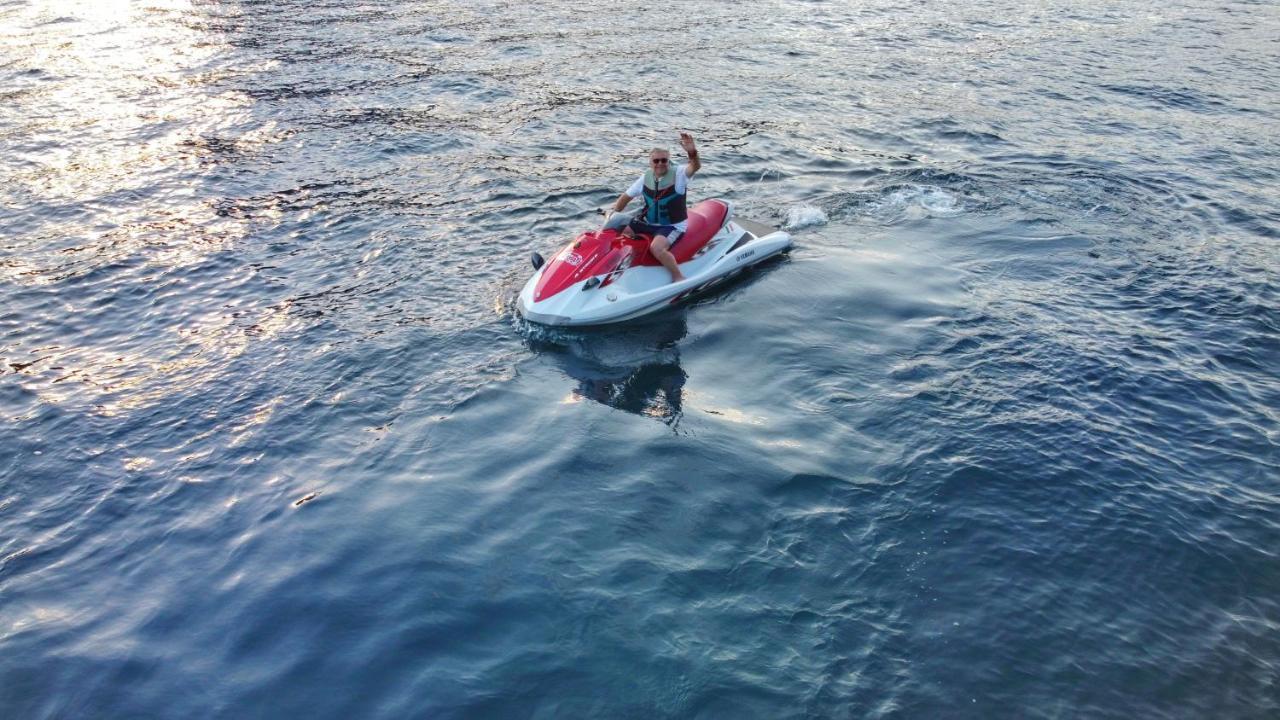Campeggio Punta Di Crabbia Pettenasco Kültér fotó