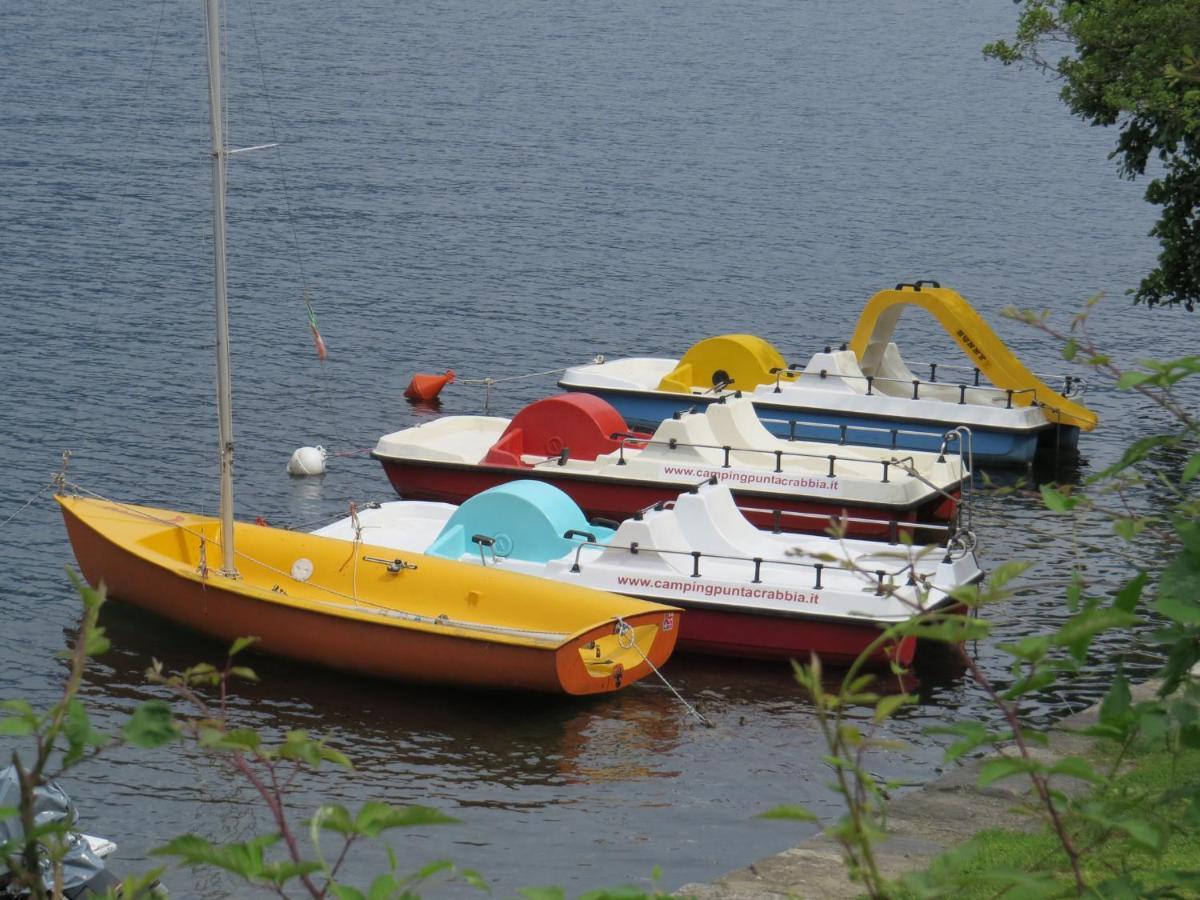 Campeggio Punta Di Crabbia Pettenasco Kültér fotó